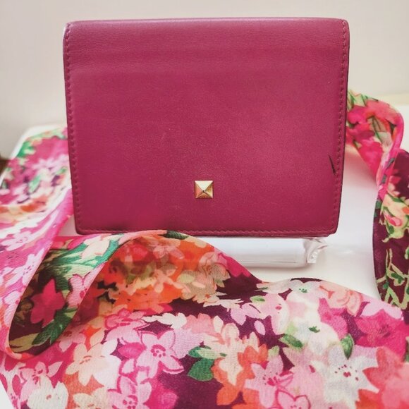 Valentino Garavani Rockstud Smooth Leather Bifold Wallet - Picture 1 of 15